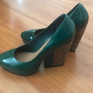 Green shoes